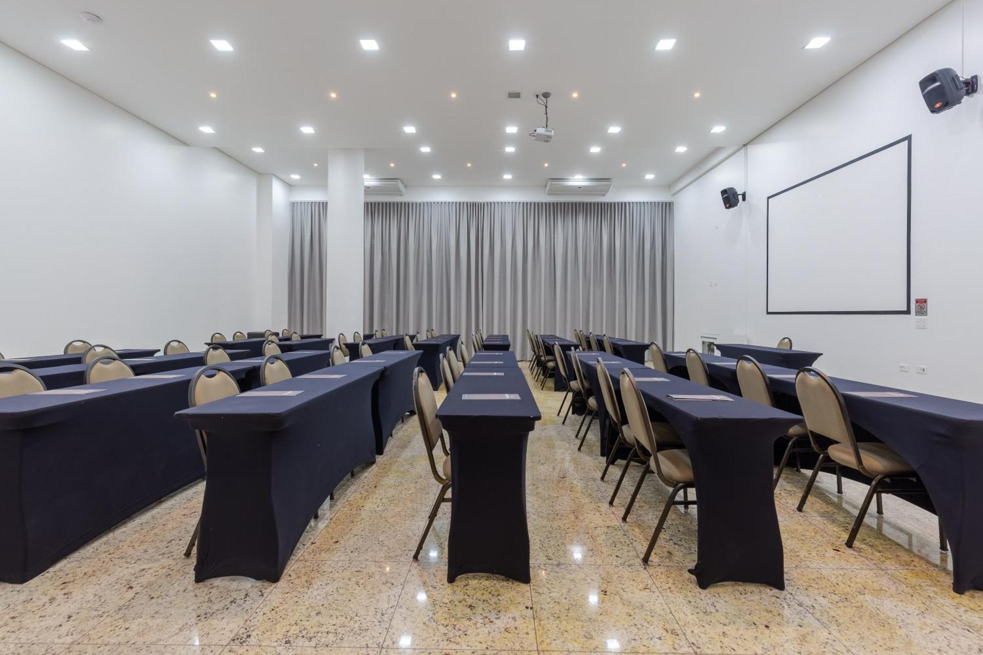 Nohotel Premium Americana Ngoại thất bức ảnh
